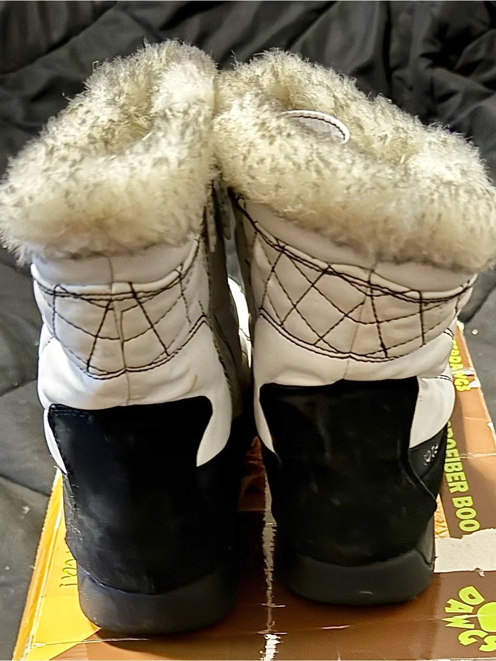 Women’s White Faux Fur Winter Snow Boots